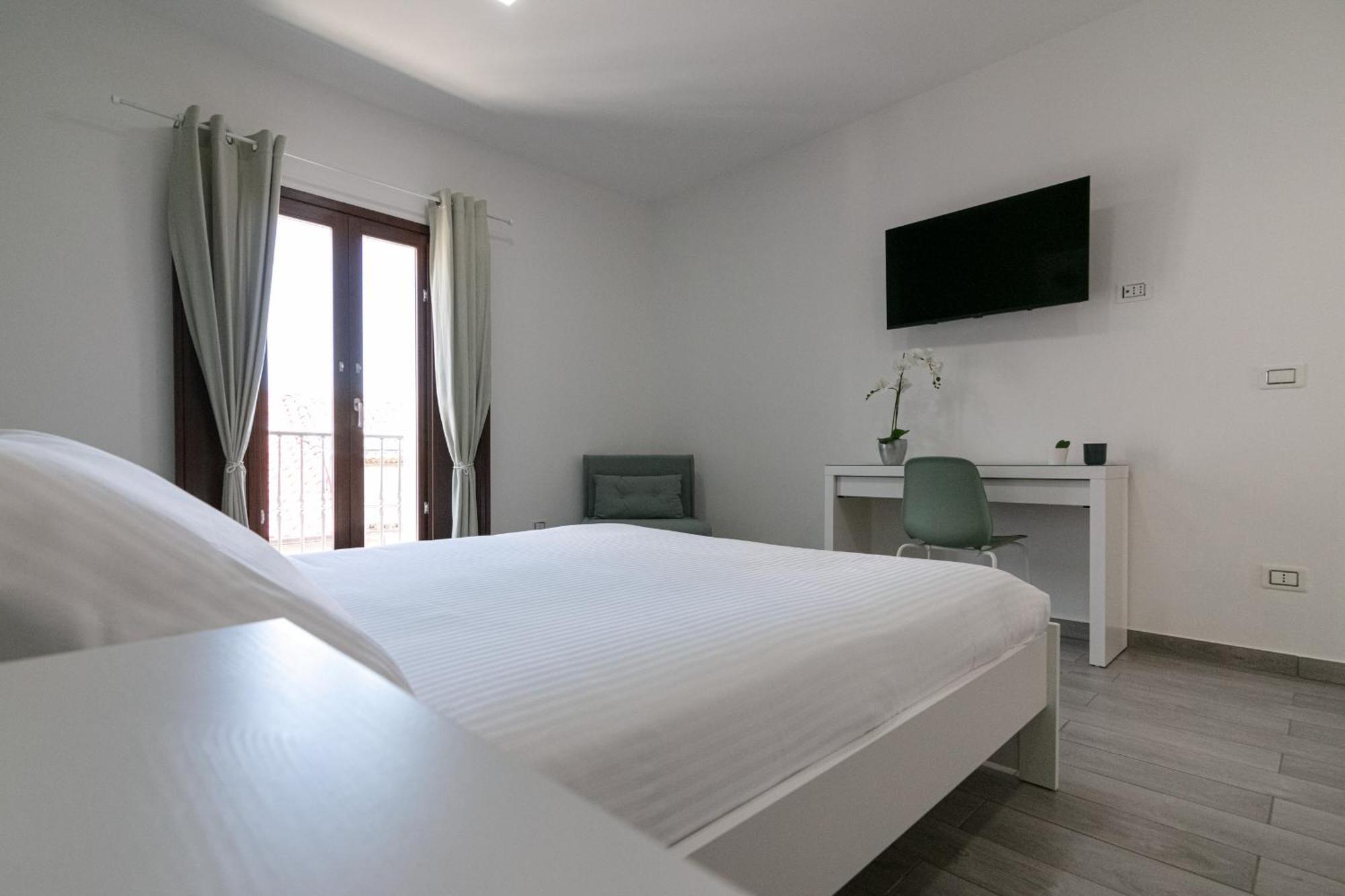 Dea Apartrooms Termoli Kültér fotó