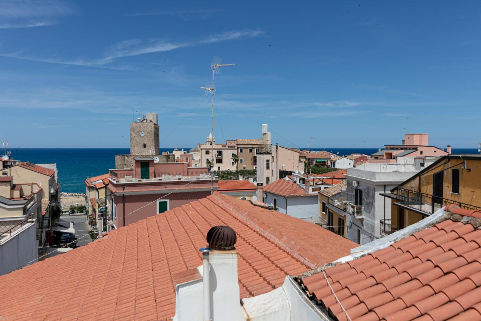 Dea Apartrooms Termoli Kültér fotó