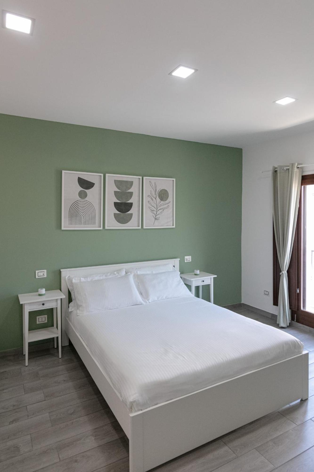 Dea Apartrooms Termoli Kültér fotó