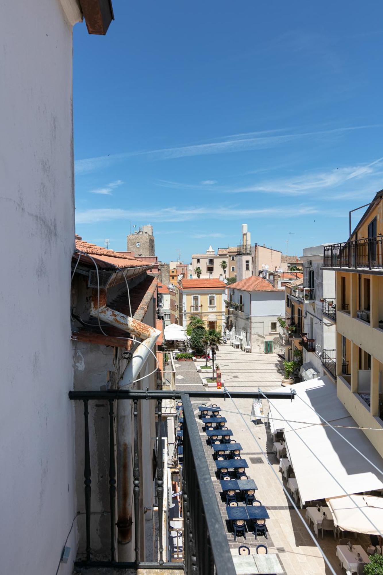Dea Apartrooms Termoli Kültér fotó
